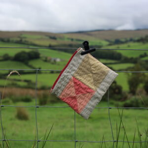 Hourglass Zipper Pouch (Madder back)